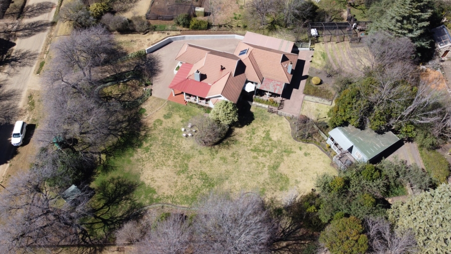 5 Bedroom Property for Sale in Clarens Free State